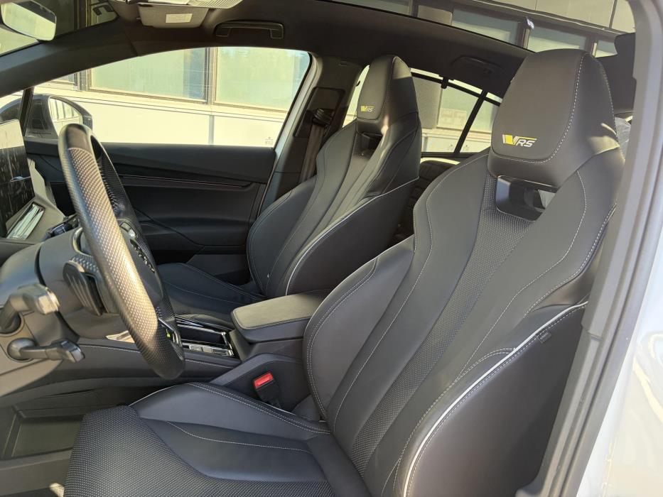 SKODA Enyaq 2023