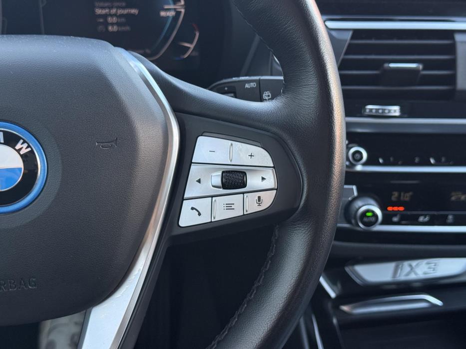 BMW iX3 2021