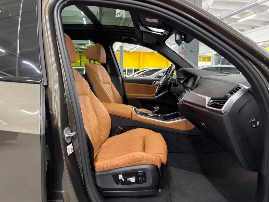 BMW X5 2023