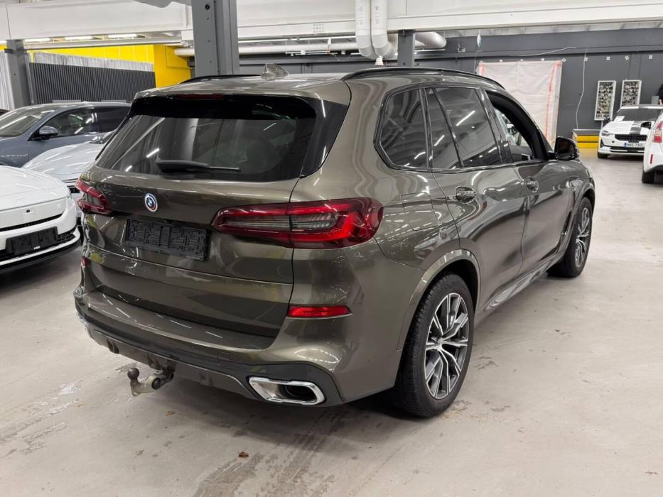 BMW X5 2023