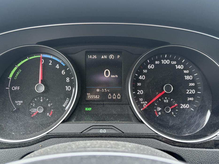 VOLKSWAGEN Passat 2018