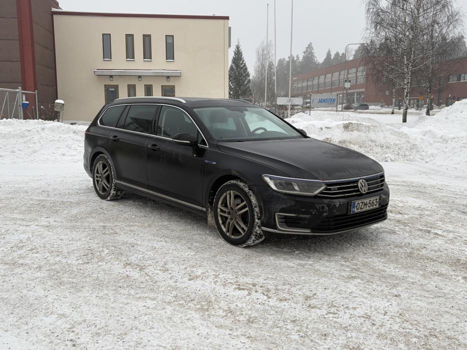 VOLKSWAGEN Passat 2018