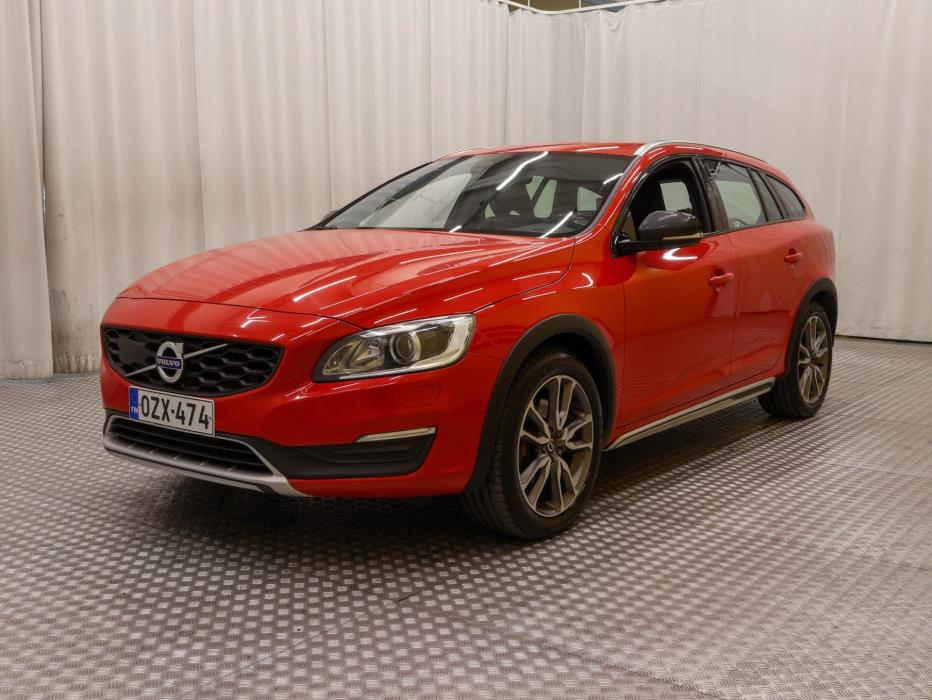 VOLVO V60 Cross Country 2017