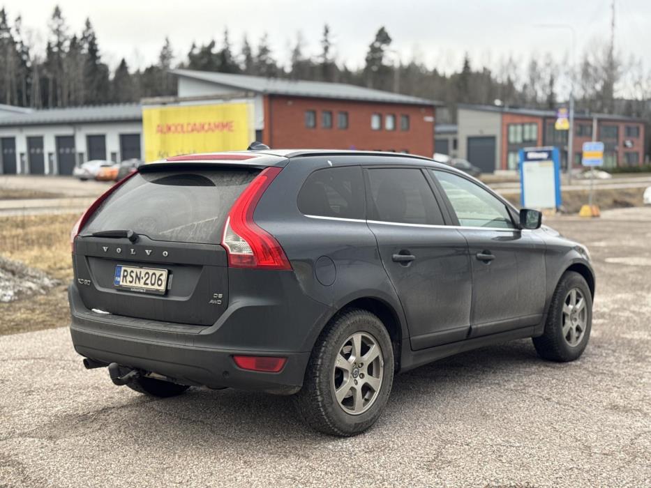 VOLVO XC60 2009