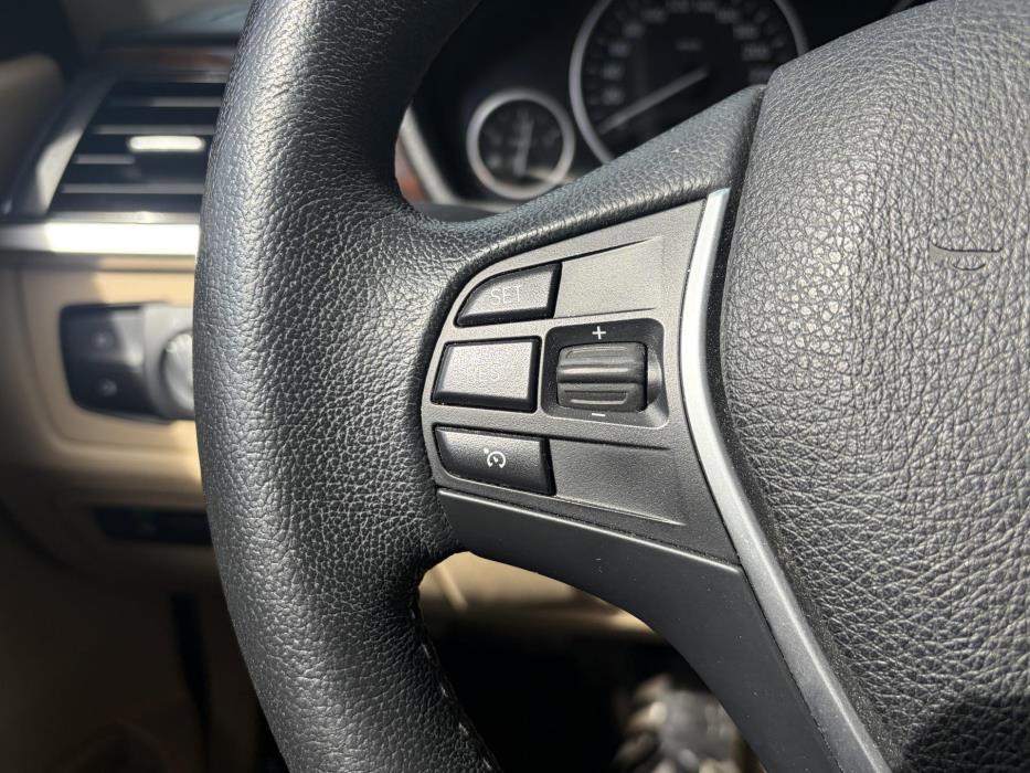 BMW 320 2014