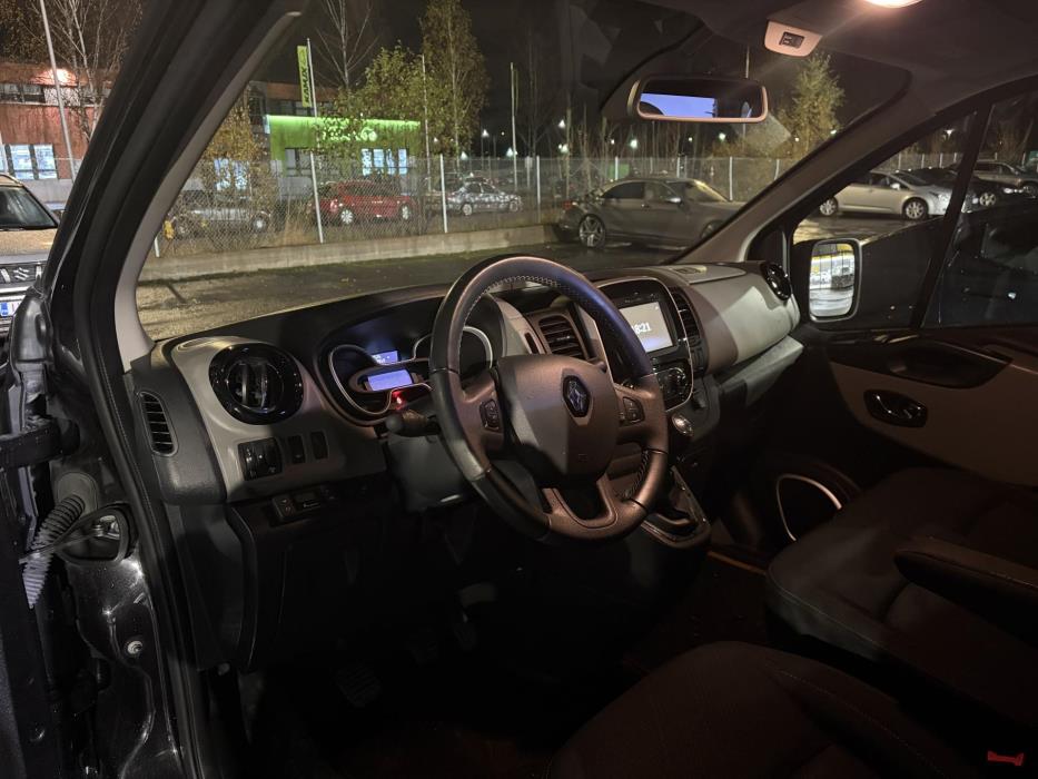RENAULT Trafic 2018