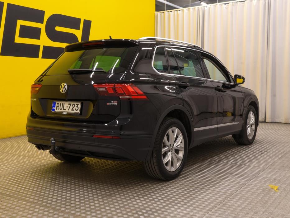 VOLKSWAGEN Tiguan 2018