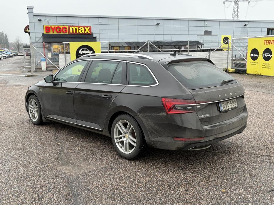 SKODA Superb 2020