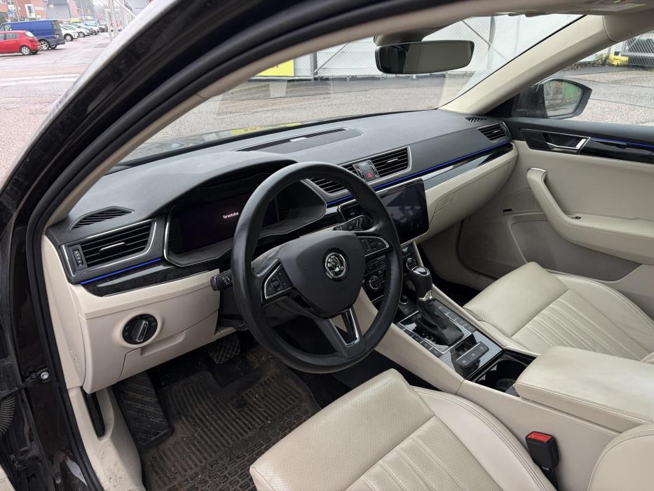 SKODA Superb 2020