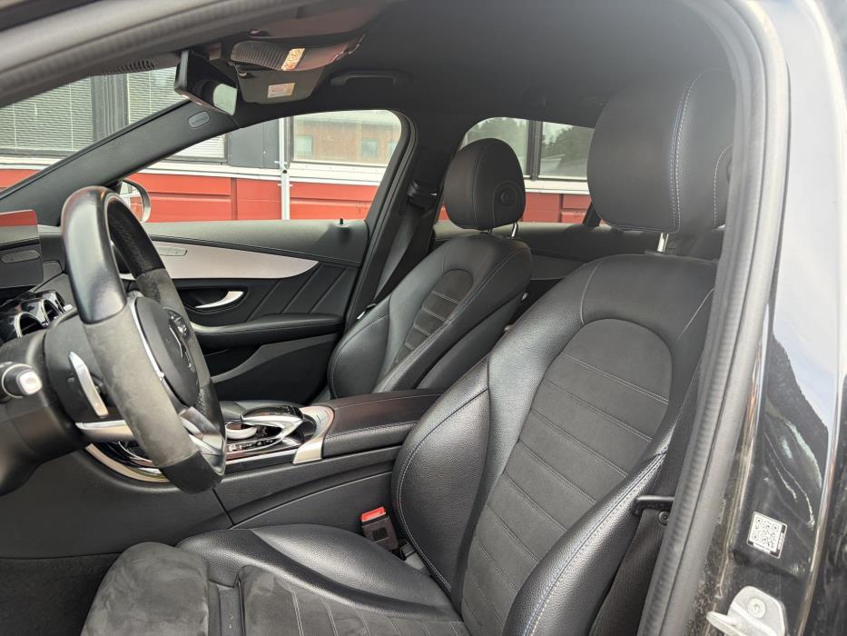 MERCEDES-BENZ C 2021