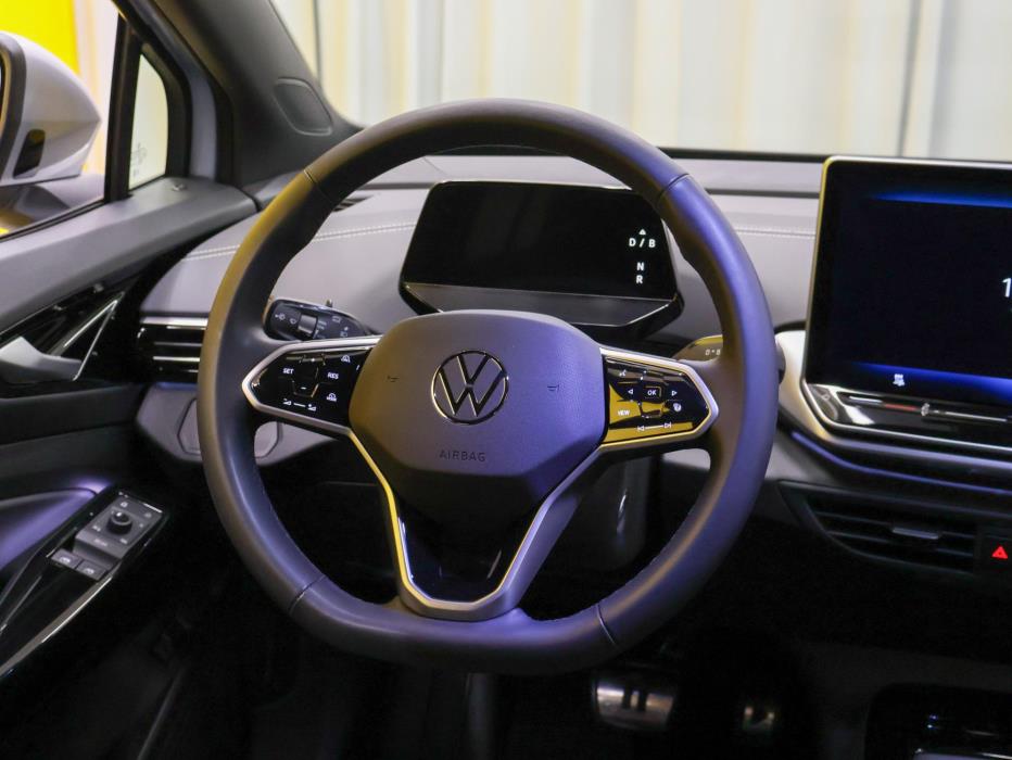 VOLKSWAGEN ID.4 2025