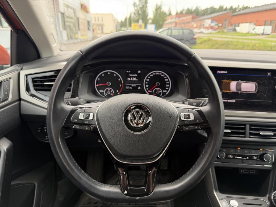 VOLKSWAGEN Polo 2018