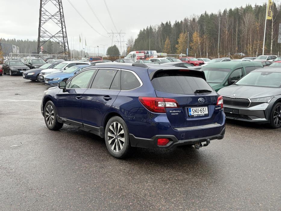 SUBARU Outback 2017