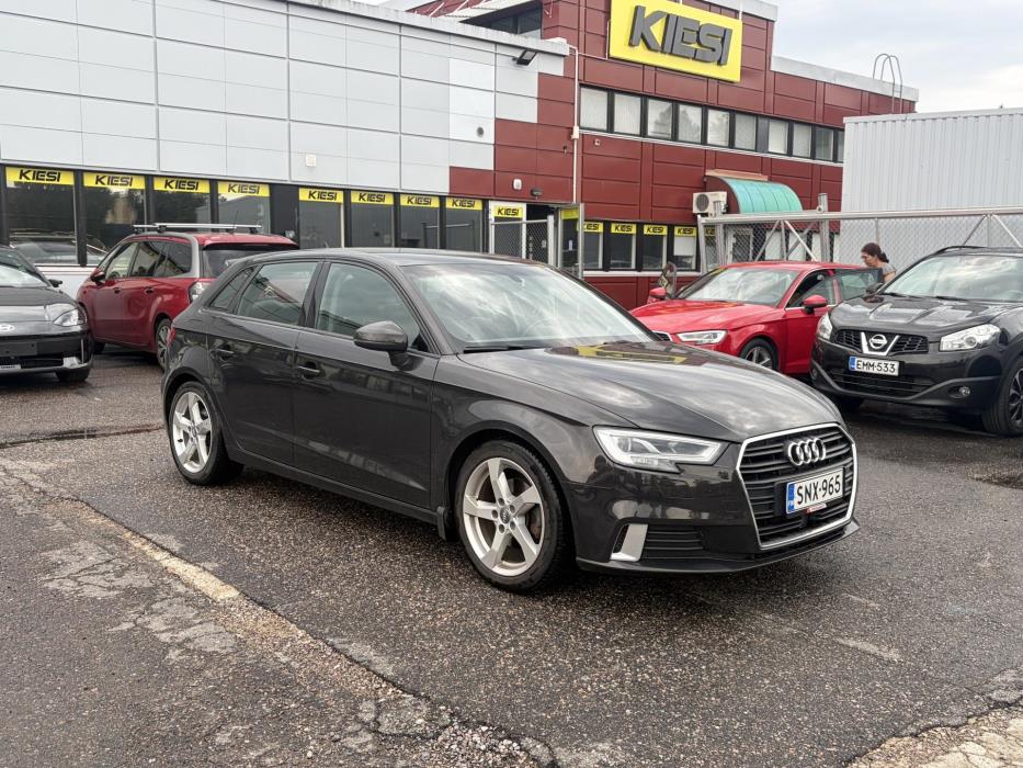 AUDI A3 2017