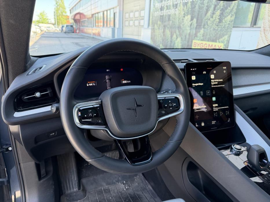 POLESTAR 2 2024