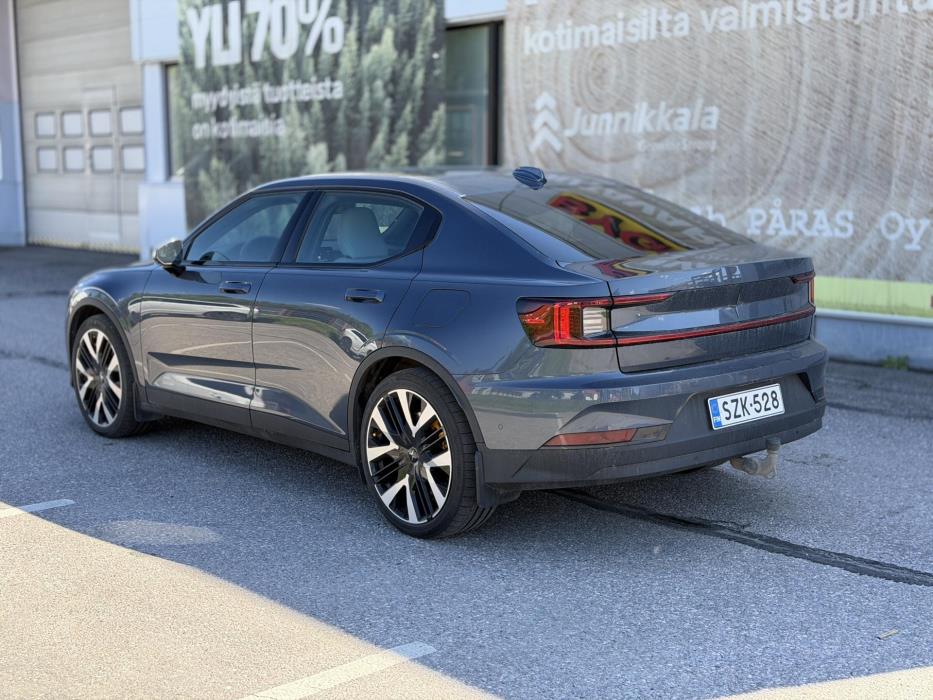 POLESTAR 2 2024