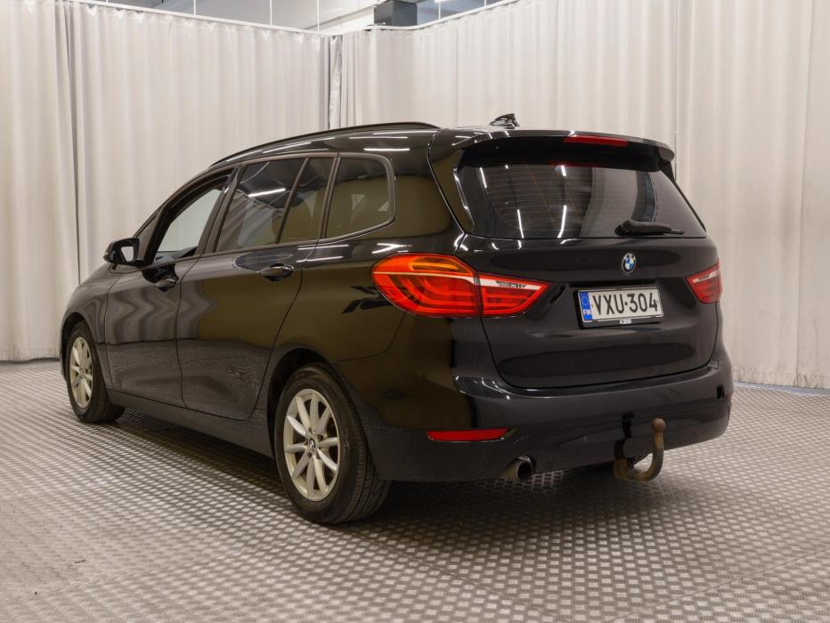BMW 218 2015