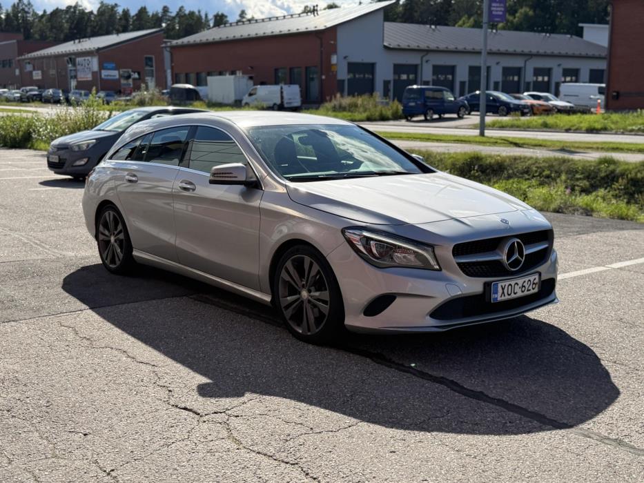 MERCEDES-BENZ CLA 2017