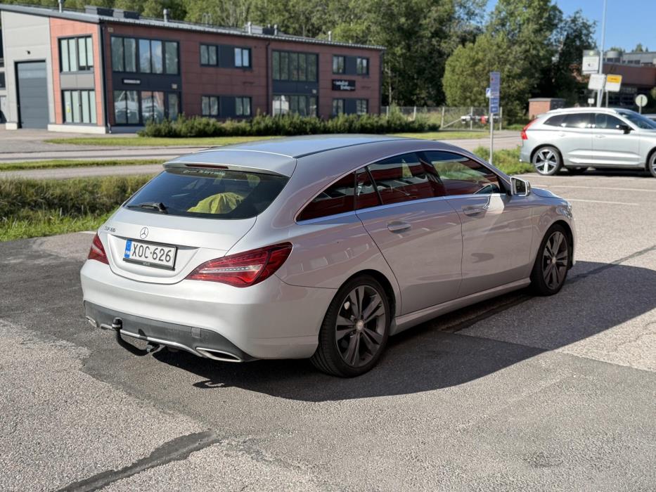 MERCEDES-BENZ CLA 2017