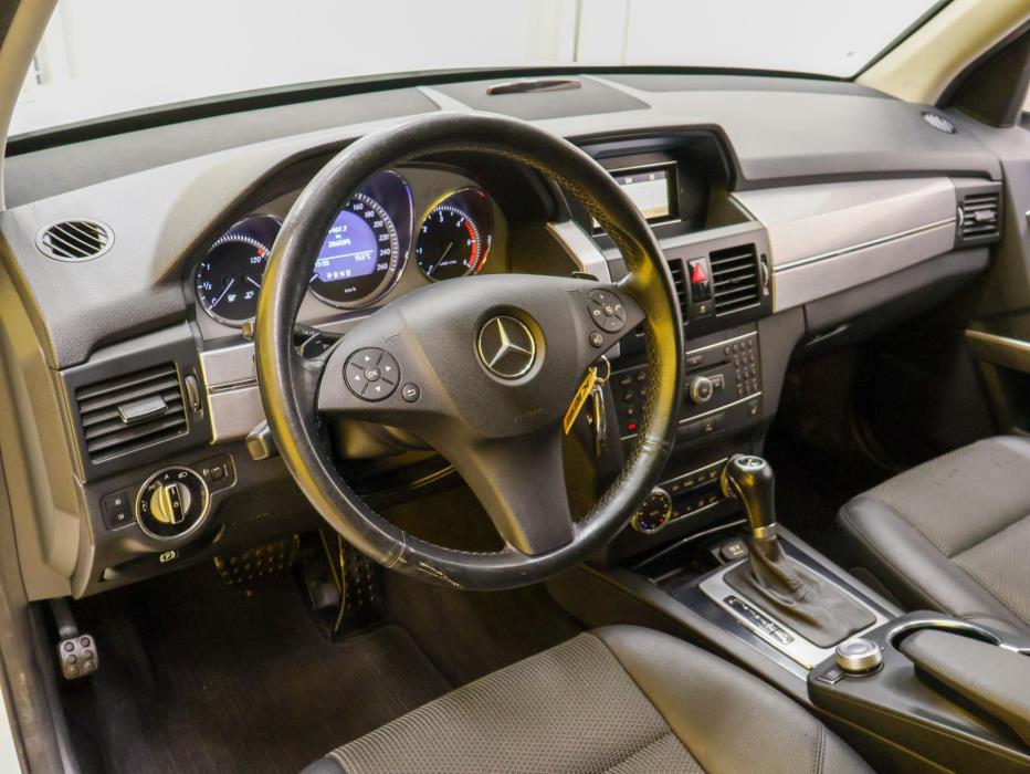 MERCEDES-BENZ GLK 2010
