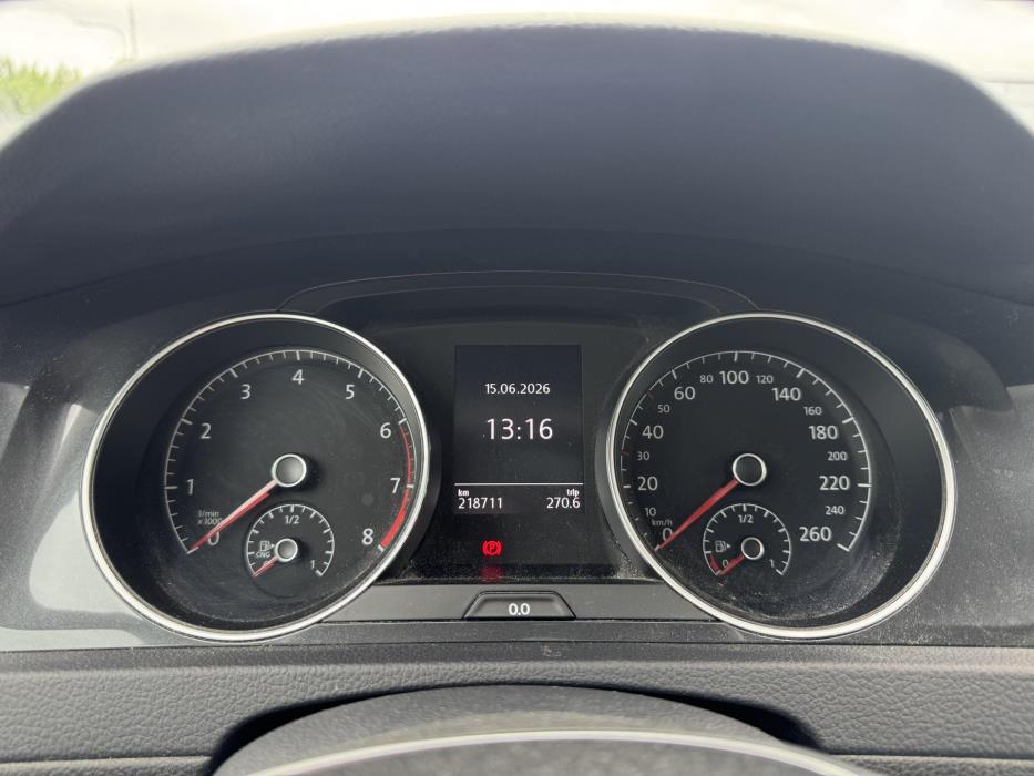 VOLKSWAGEN Golf 2018