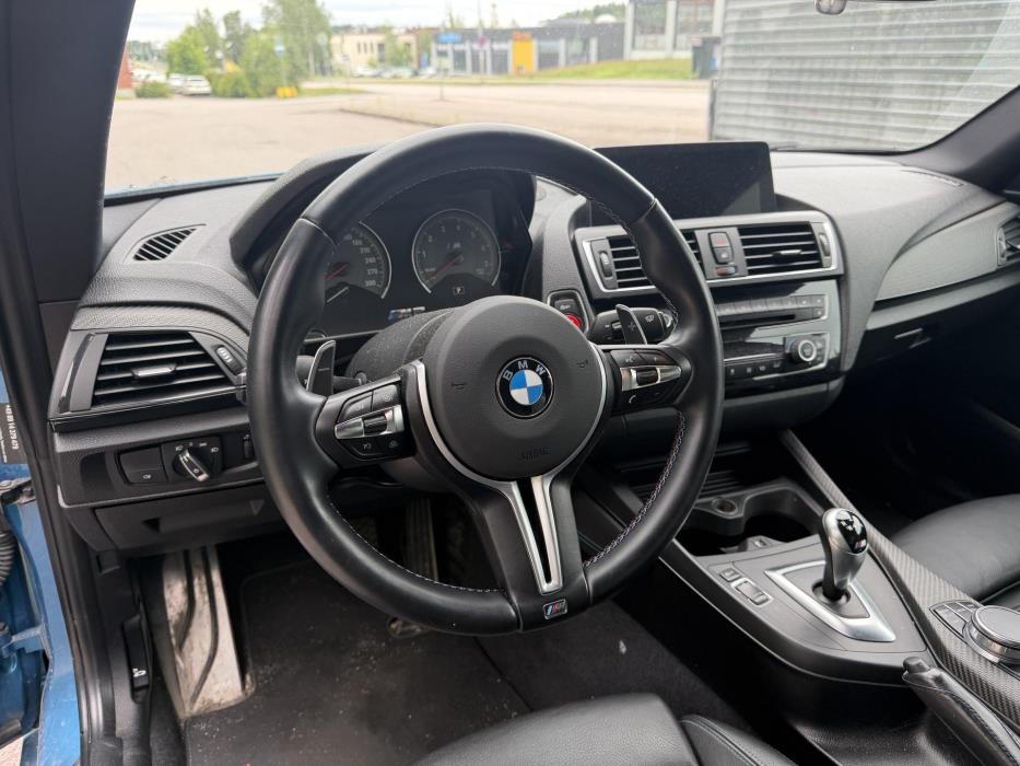 BMW M2 2017