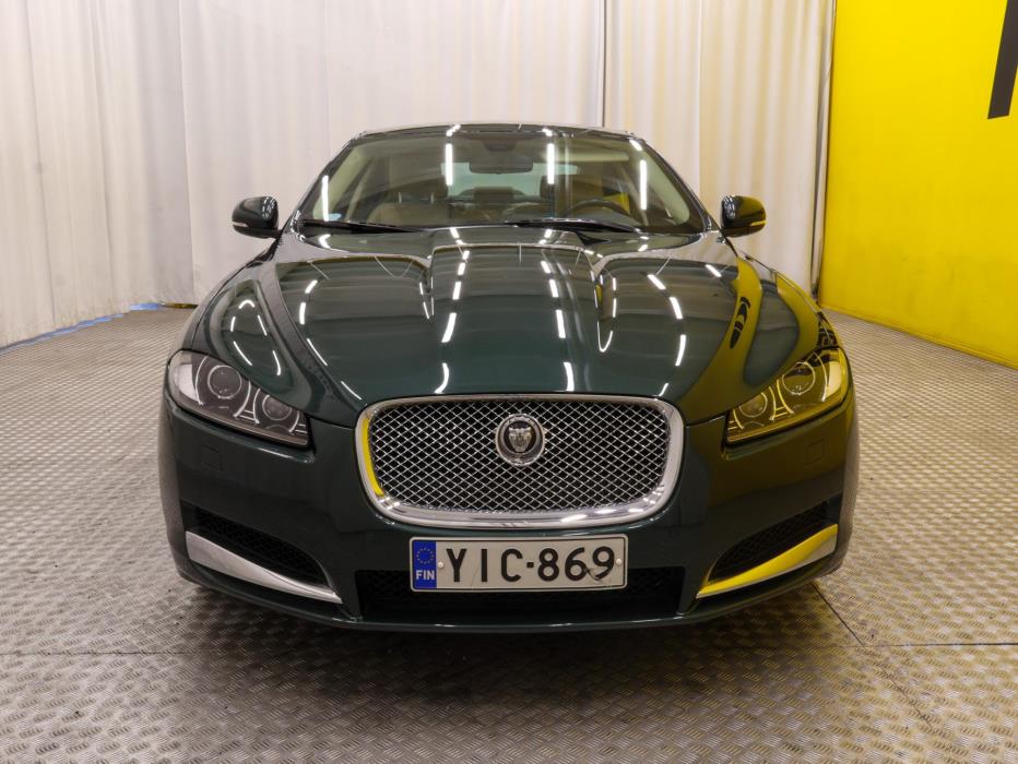 JAGUAR XF 2012