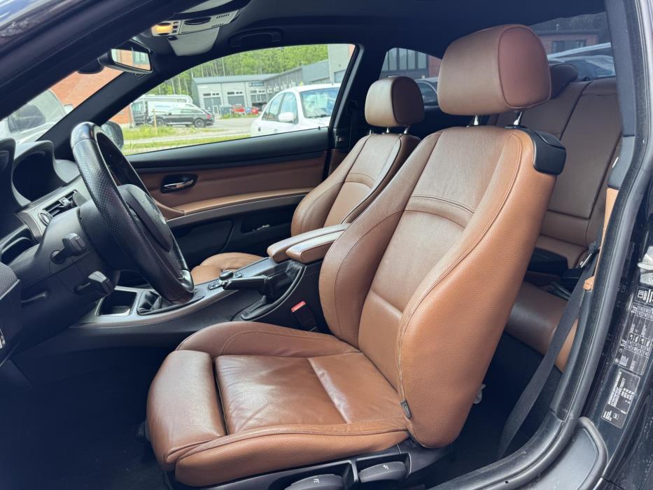 BMW 320 2012