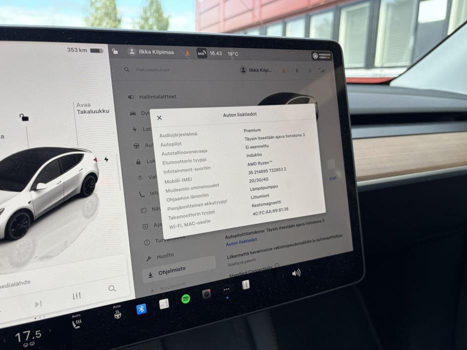 TESLA Model Y 2022