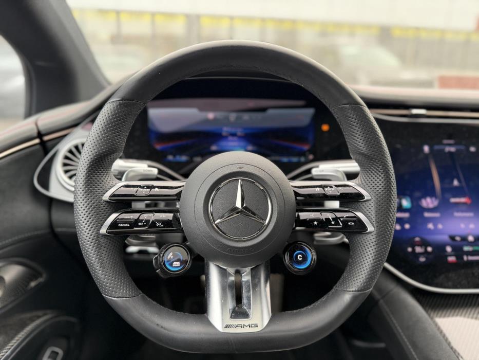 MERCEDES-BENZ EQS 2022