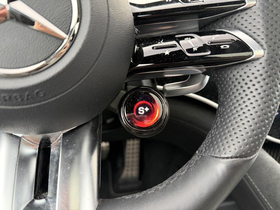 MERCEDES-BENZ EQS 2022