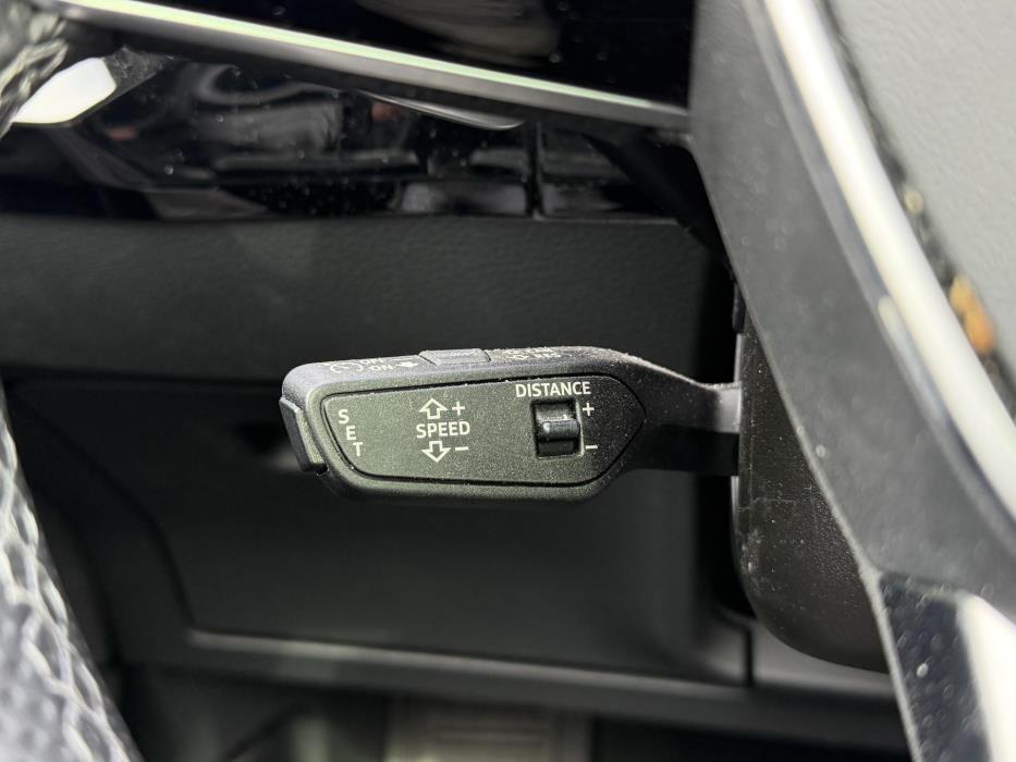 AUDI e-tron 2023