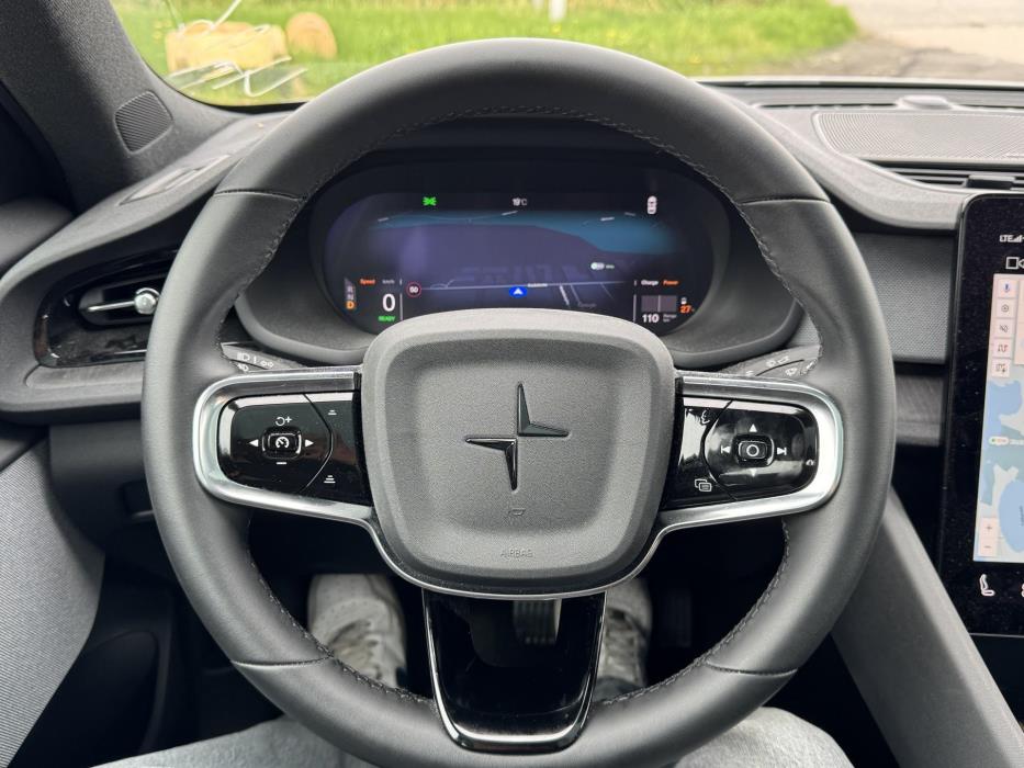 POLESTAR 2 2023