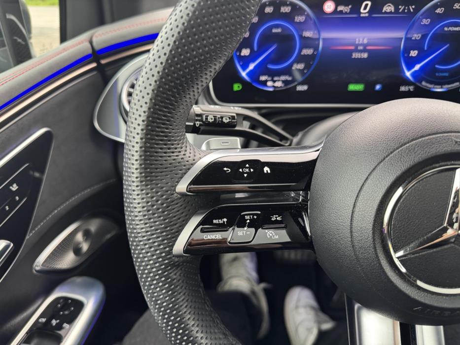MERCEDES-BENZ EQE SUV 2023