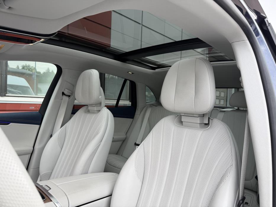 MERCEDES-BENZ EQE SUV 2024
