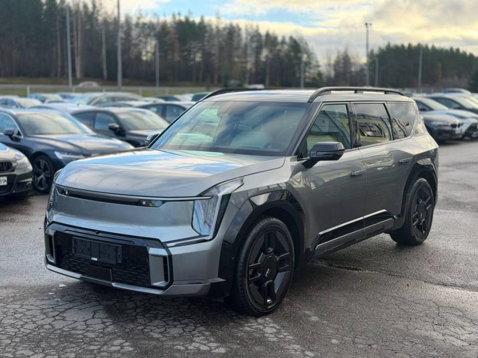 KIA EV9 2025