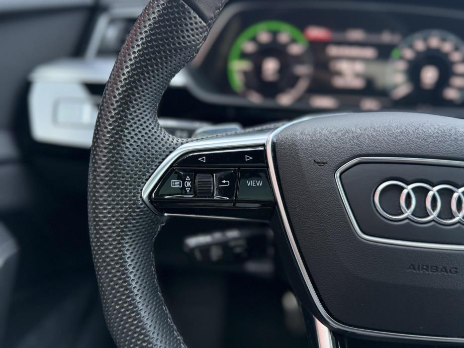 AUDI Q8 e-tron 2023