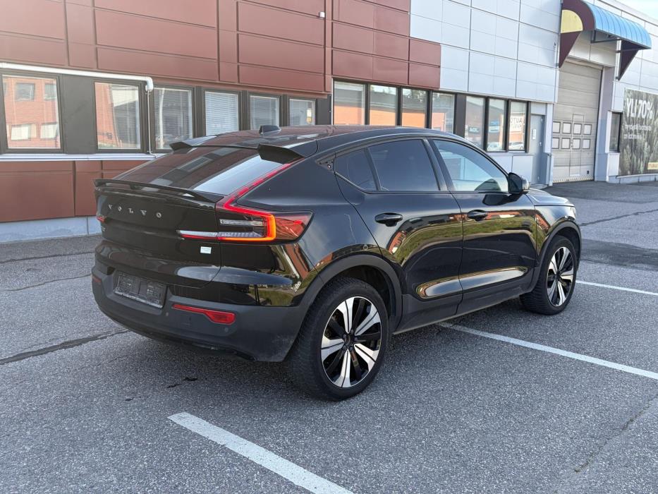 VOLVO C40 2022