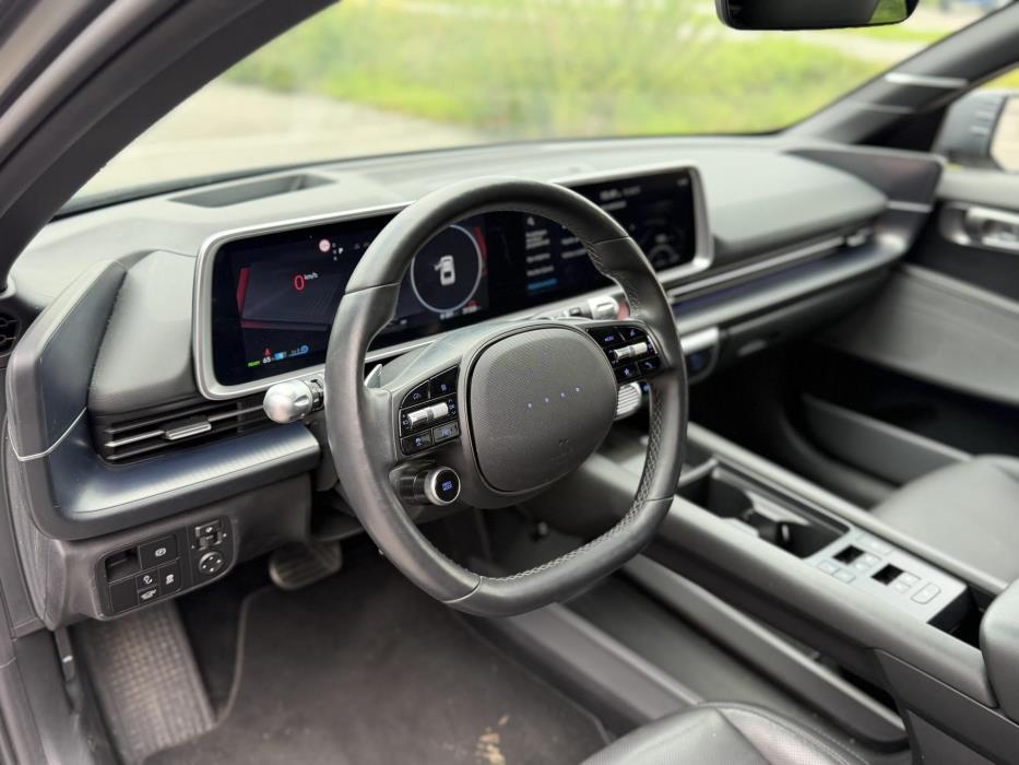 HYUNDAI Ioniq 6 2024