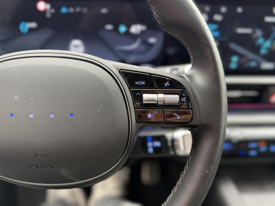 HYUNDAI Ioniq 6 2025