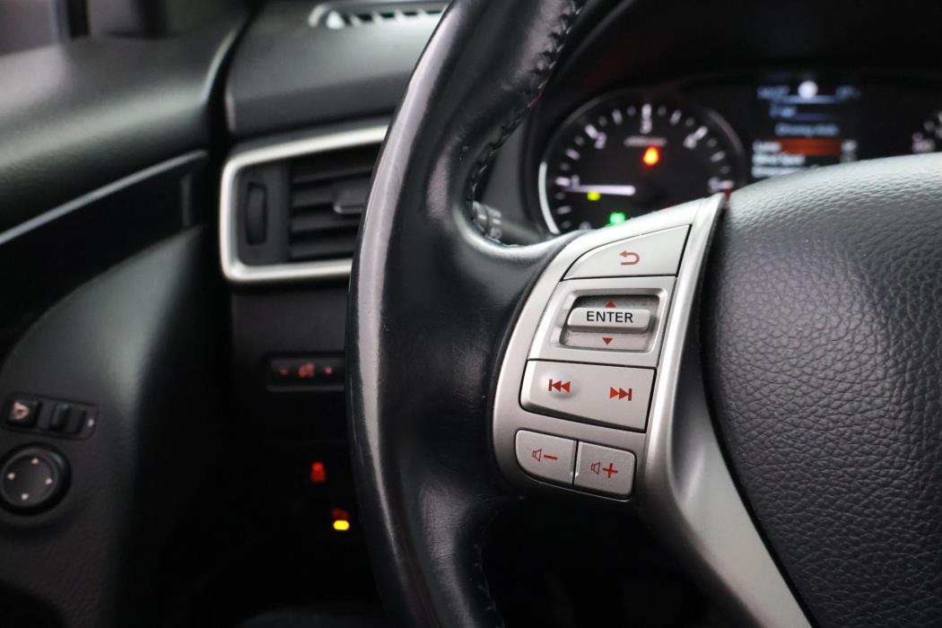 NISSAN Qashqai 2014