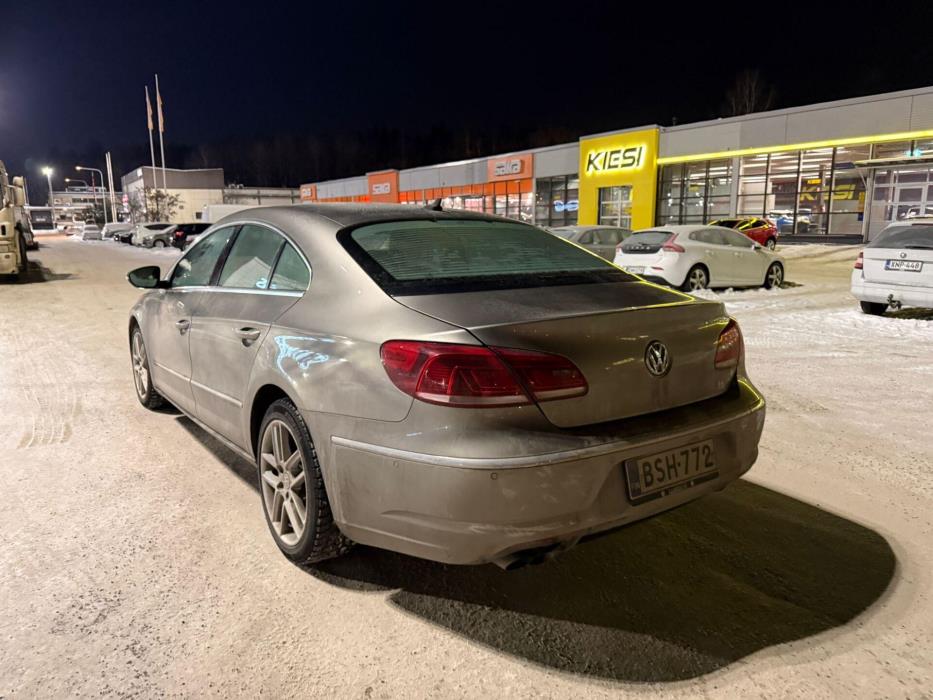 VOLKSWAGEN CC 2012