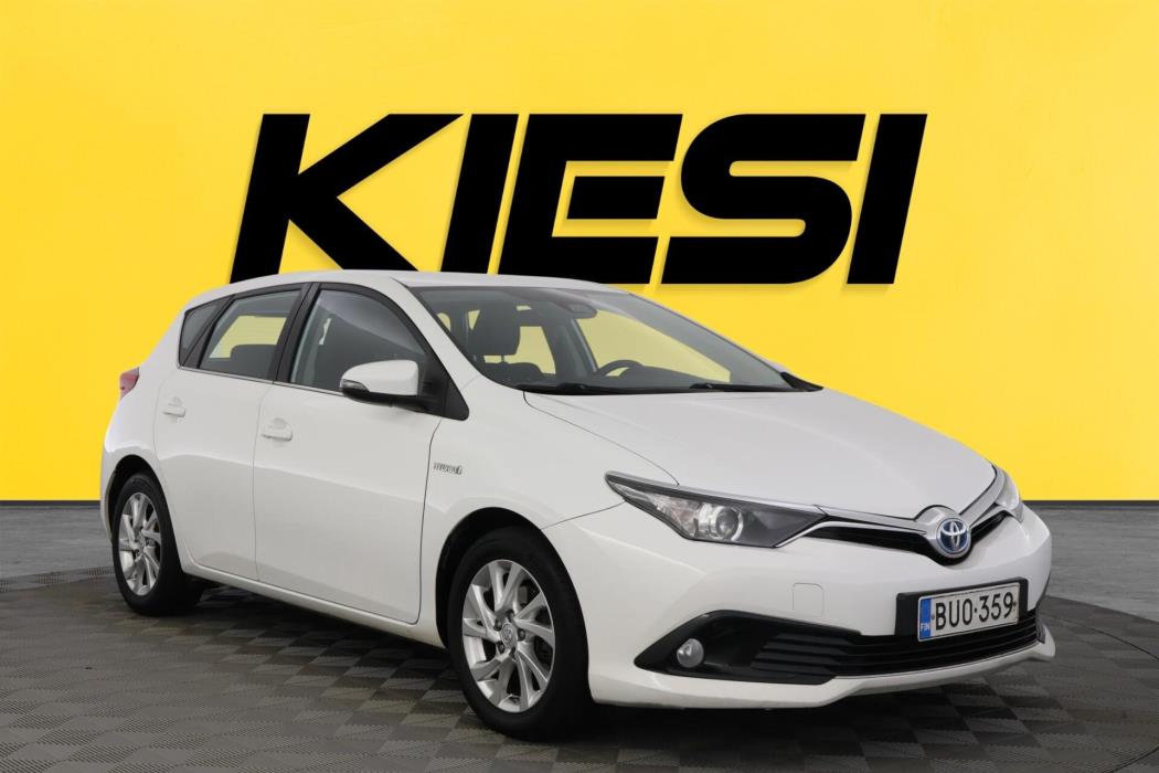 TOYOTA Auris 2017