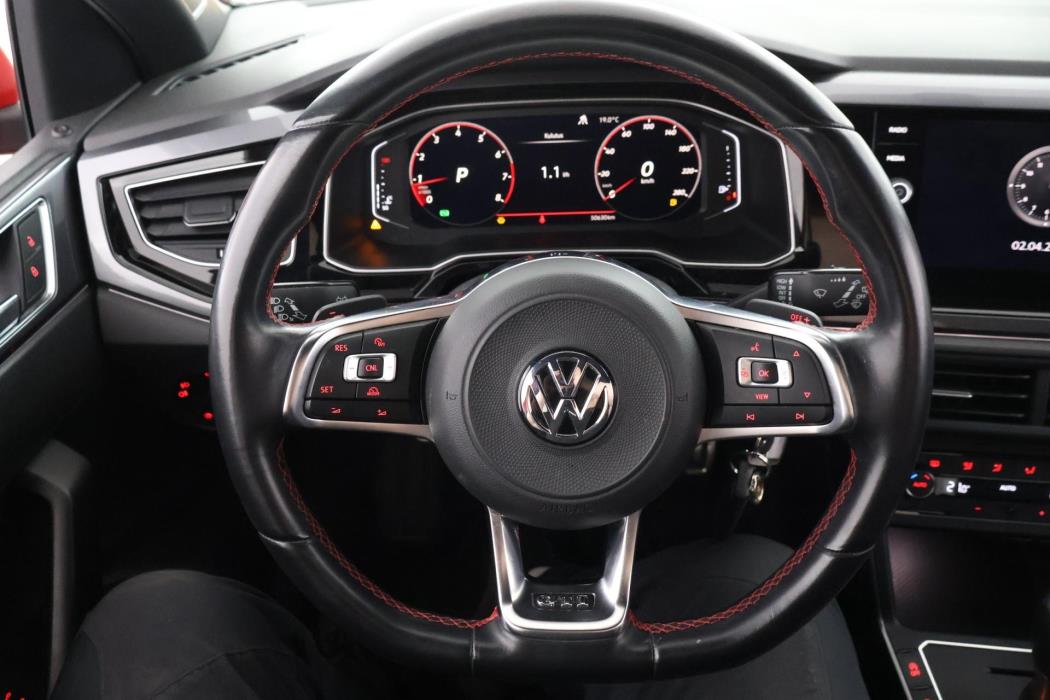VOLKSWAGEN Polo 2019