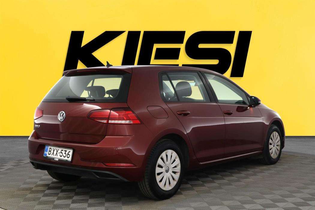 VOLKSWAGEN Golf 2019