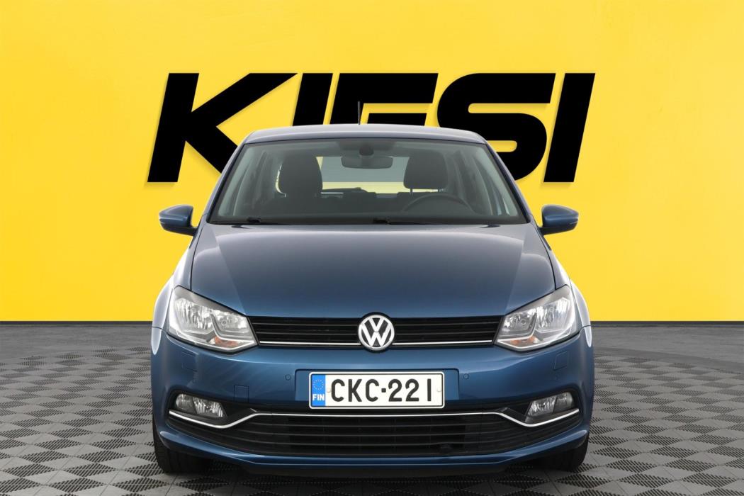 VOLKSWAGEN Polo 2016