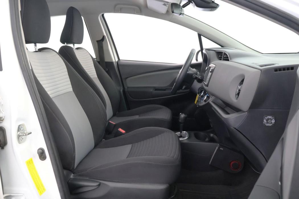 TOYOTA Yaris 2020