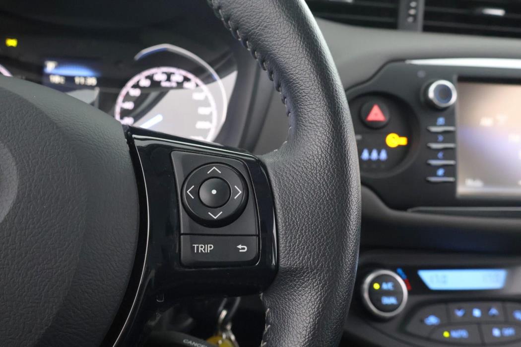 TOYOTA Yaris 2020