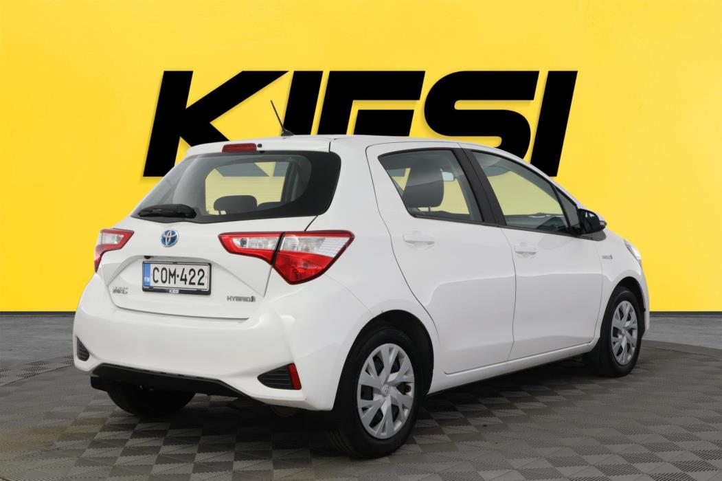 TOYOTA Yaris 2020