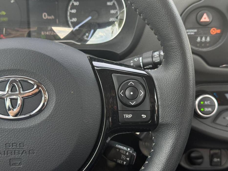 TOYOTA Yaris 2020